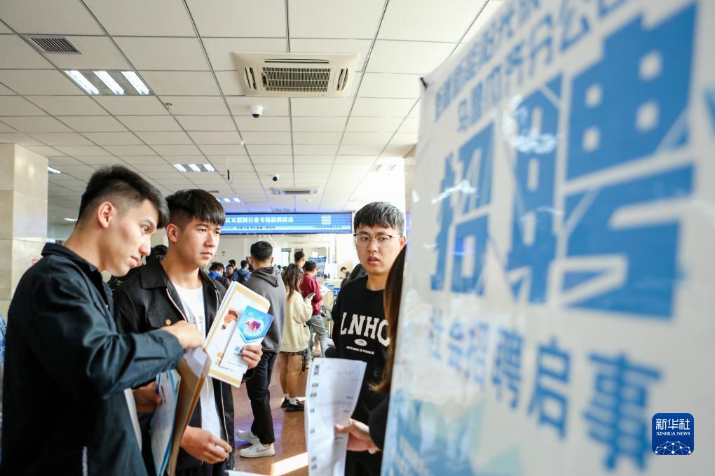 梭哈安卓小游戏